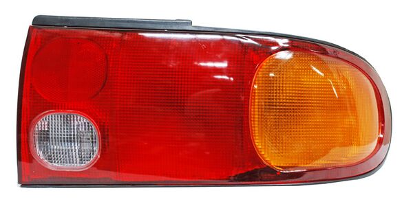 CALAVERA DERECHA 4 PUERTAS, CON ARNÉS MITSUBISHI MIRAGE 1993-1996 TYC