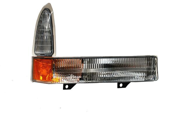 CUARTO FRONTAL Y PUNTA FORD SUPER DUTY 2002-2004 / EXCURSION 2000-2004 BICOLOR DERECHO TYG