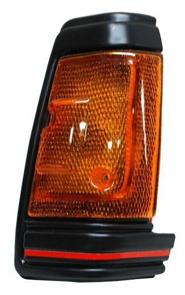 CUARTO PUNTA NISSAN PICKUP 720 1992-1993 C / FRANJA ECOCN DERECHO 70.04 TYG