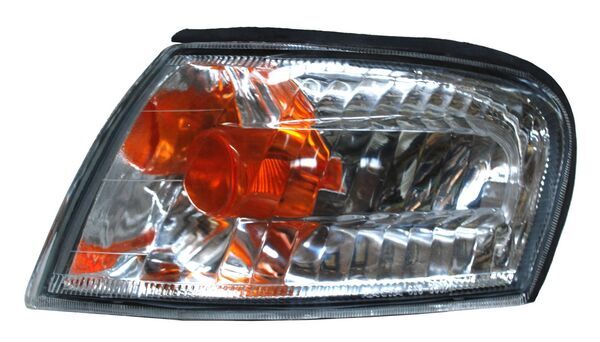 CUARTO NISSAN PUNTA SENTRA 00 CRISTAL IZQUIERDO TYG