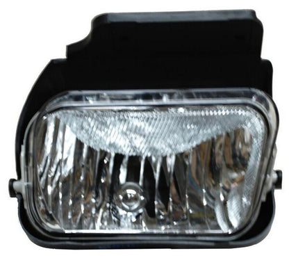 FARO DE NIEBLA CHEVROLET PICKUP 2003-2006 / SUBURBAN 2004-2006 C / BASE CON FOCO IZQUIERDO TYG