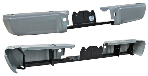 DEFENSA TRASERA GRIS CON REFUERZO SIN HULE SIN HOYO PARA SENSOR FORD SUPER DUTY 2008-2016 TYG