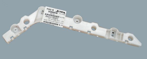 GUÍA FASCIA TRASERA IZQUIERDO NISSAN ALTIMA 2013-2016 944 TYG