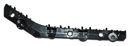 GUÍA FASCIA TRASERA IZQUIERDO NISSAN VERSA 2020-2025 TYG