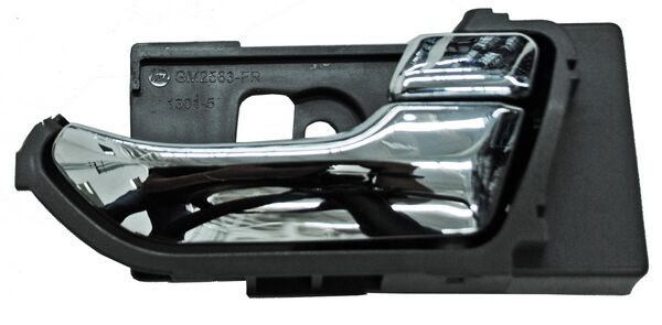 MANIJA INTERIOR DELANTERA DERECHA CROMADA PLÁSTICO CHEVROLET COLORADO 2013-2015 / CANYON 2013-2015 / S10 2016-2017 / TRAS TYG