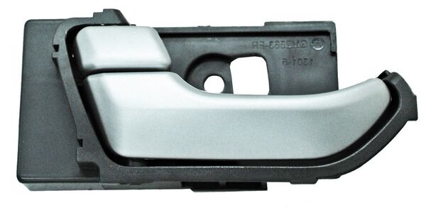 MANIJA INTERIOR DELANTERA IZQUIERDA PLATA PLÁSTICO CHEVROLET COLORADO 2013-2015 / CANYON 2013-2015 / S10 2016-2017 / TRAS TYG