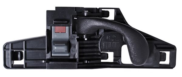 MANIJA INTERIOR DELANTERA DERECHA NEGRA PLÁSTICO CHEVROLET S10 1998-2004 / BLAZER / SONOMA / BRAVADA 1998-2003 TYG