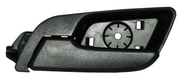 MANIJA INTERIOR DELANTERA IZQUIERDA NEGRA PLÁSTICO CHEVROLET SONIC 2012-2017 / TRAS 897 TYG