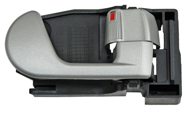 MANIJA INTERIOR DELANTERA DERECHA GRIS PLÁSTICO MITSUBISHI ENDEAVOR 2004-2006 / GALANT 2004-2009 / MONTERO 2007-2015 / TRAS TYG