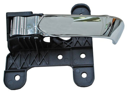MANIJA INTERIOR DELANTERA DERECHA CROMADA PLÁSTICO NISSAN ARMADA / TITAN 2004-2015 / TRAS TYG