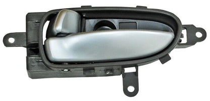 MANIJA INTERIOR DELANTERA IZQUIERDA GRIS PLATA PLÁSTICO NISSAN MAXIMA 2009-2014 / TRAS TYG
