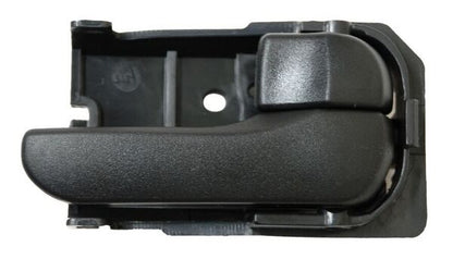 MANIJA INTERIOR DELANTERA DERECHA NEGRA PLÁSTICO NISSAN MAXIMA 1995-1999 / TRAS TYG