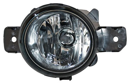 FARO DE NIEBLA NISSAN PLATINA 2002-2010 / SENTRA 2004-2018 / VERSA 2012-2022 / V-DRIVE 2020-2024 / ALMERA 2002-2005 / X-TRAIL 2004-2007 / MICRA 2005-2007 / CLIO 2001-2009 / KOLEOS 2008-2014 / MARCH 2014-2024 CON FOCO 352 IZQUIERDO TYG