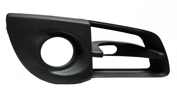 REJILLA DERECHO PARA FARO DE NIEBLA CON HOYO CHEVROLET TORNADO 2011-2021 P / GANCHO TYG