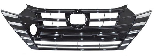 PARRILLA CON MOLDURA CROMADA NISSAN VERSA 2023-2025 S / TAPA P / TIRON HUMO TYG