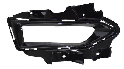 REJILLA DERECHO PARA FARO DE NIEBLA NISSAN VERSA 2023-2024 TYG