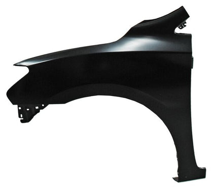 SALPICADERA IZQUIERDA NISSAN SENTRA 2013-2016 C / HOYO P / MOLD TYG
